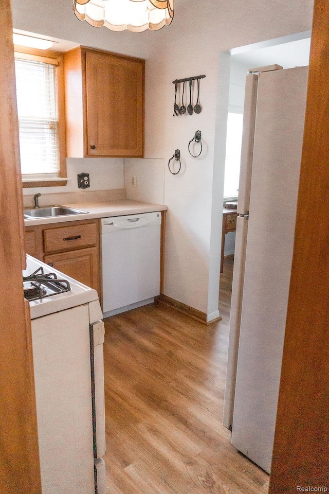 1533 13th St, Wyandotte, MI 48192 - photo 9