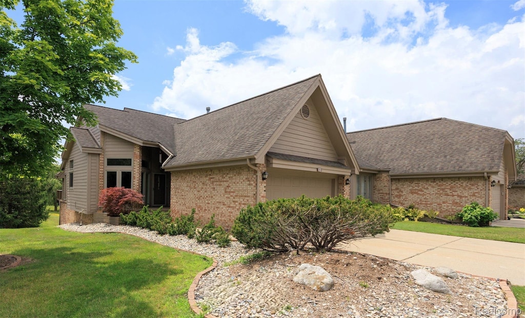 29441 S Meadowridge Dr, Farmington Hills, MI 48334 - photo 1