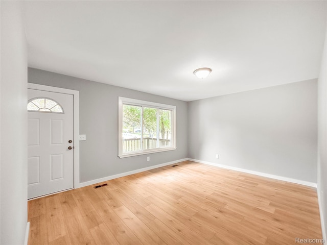 5552 Liberty Bell Rd, Burton, MI 48439 - photo 7