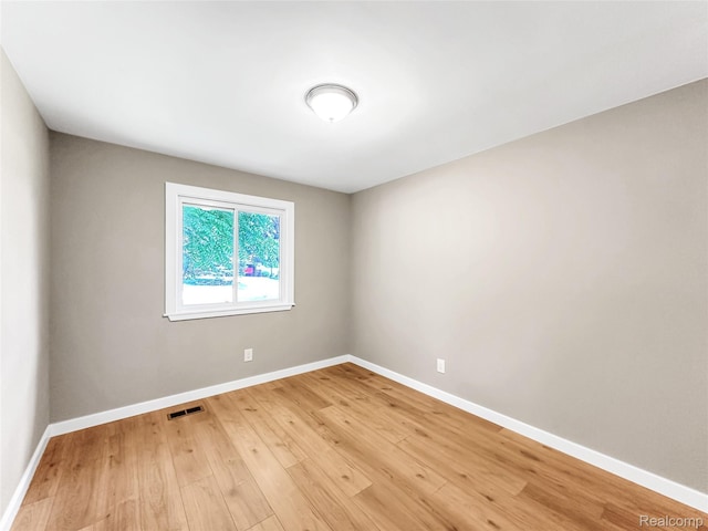 5552 Liberty Bell Rd, Burton, MI 48439 - photo 17