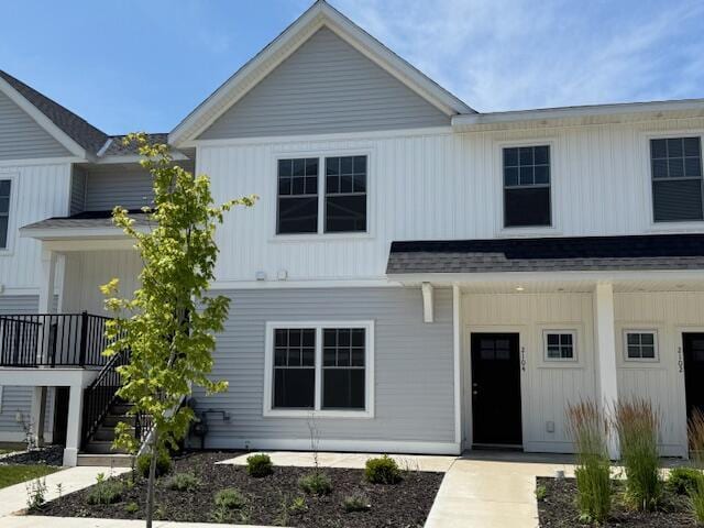 2104 Sherwood Ave, Holland, MI 49423 - photo 1