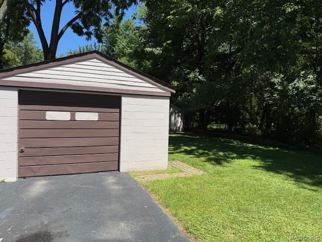 4806 Fenmore Ave, Waterford, MI 48328 - photo 4
