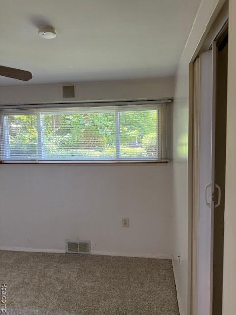 4806 Fenmore Ave, Waterford, MI 48328 - photo 20