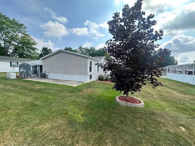 5 Cottonwood Ave NE, Cedar Springs, MI 49319 - photo 4