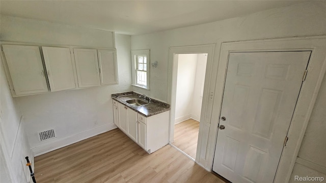 345 W Nevada St, Highland Park, MI 48203 - photo 13