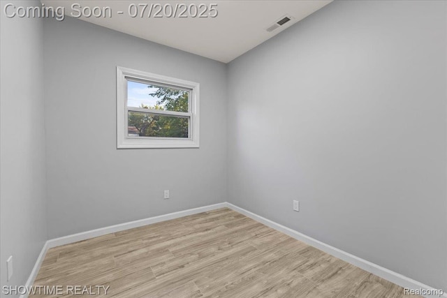 22601 Purdue Ave, Walled Lake, MI 48336 - photo 19