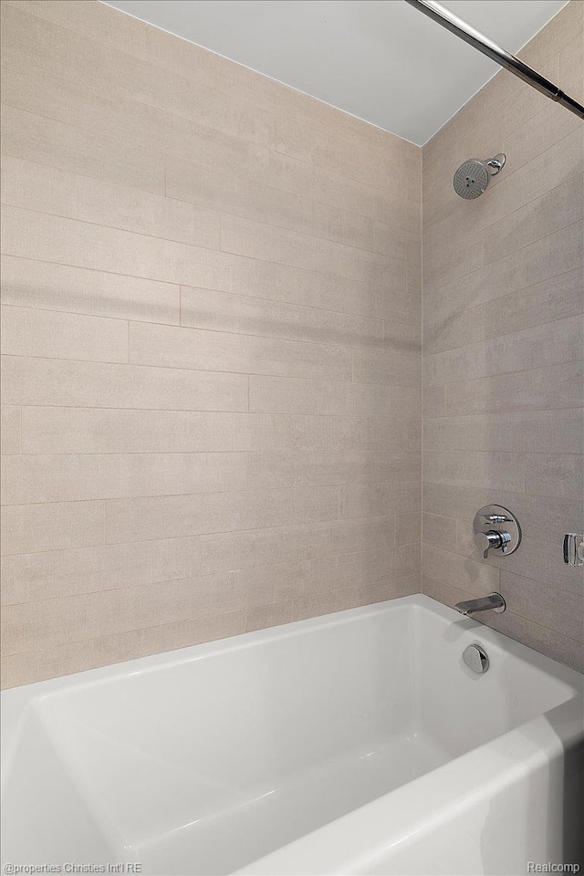 956 Westwood Dr, Birmingham, MI 48009 - photo 52