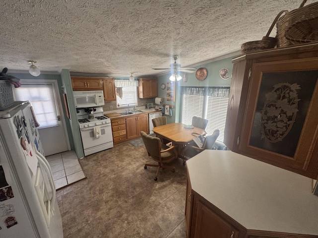8962 Woodland Ave Unit 238, Kalamazoo, MI 49009 - photo 2