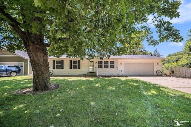 421 Portage St, Grass Lake, MI 49240 - photo 1