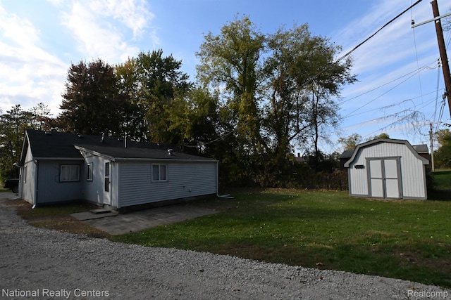 7683 Beck Rd, Belleville, MI 48111 - photo 8