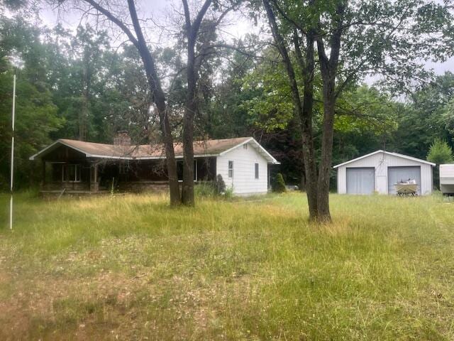 68 N Horseshoe Bend Rd, Manistee, MI 49660 - photo 1