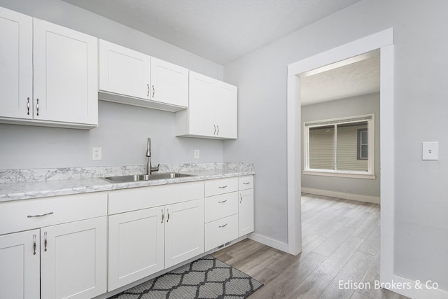1039 Tamarack Ave NW, Grand Rapids, MI 49504 - photo 5