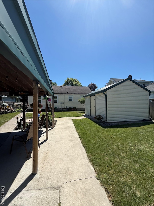 2013 Griswold St, Port Huron, MI 48060 - photo 7