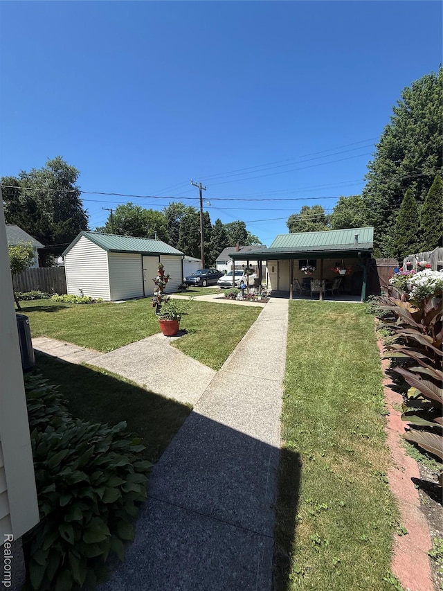 2013 Griswold St, Port Huron, MI 48060 - photo 5