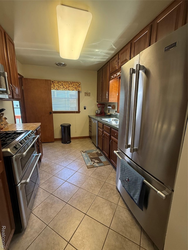 2013 Griswold St, Port Huron, MI 48060 - photo 12