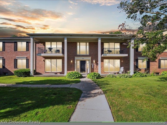 29606 Middlebelt Unit 1804, Farmington Hills, MI 48334 - photo 2