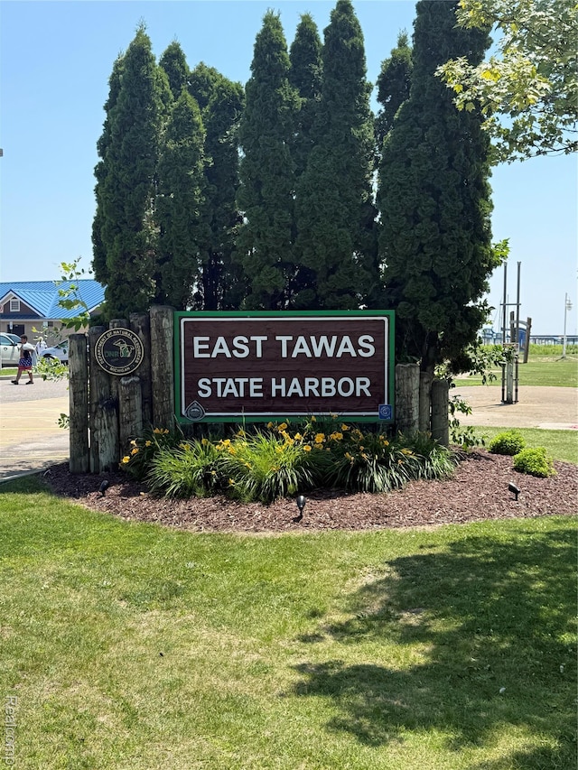 1014 Clifford St, East Tawas, MI 48730 - photo 24