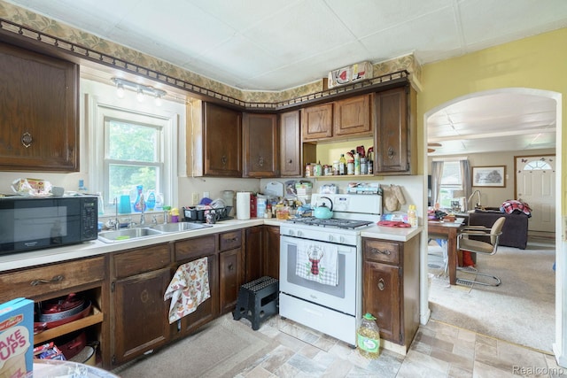 209 S Cook St, Durand, MI 48429 - photo 8