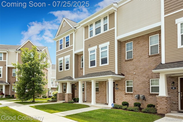 2500 Normandy Rd Unit 29, Royal Oak, MI 48073 - photo 1