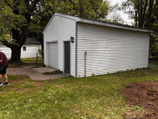 182 Broadway Blvd, Battle Creek, MI 49037 - photo 8
