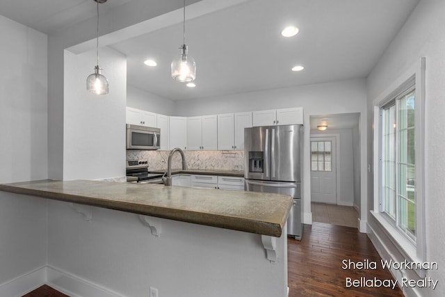 302 E Thorn St, Hastings, MI 49058 - photo 8