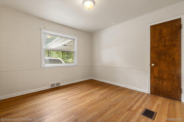 1041 Argyle Ave, Pontiac, MI 48341 - photo 17