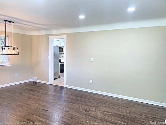 5948 Cambourne Rd, Livonia, MI 48127 - photo 4