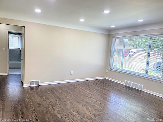 5948 Cambourne Rd, Livonia, MI 48127 - photo 7
