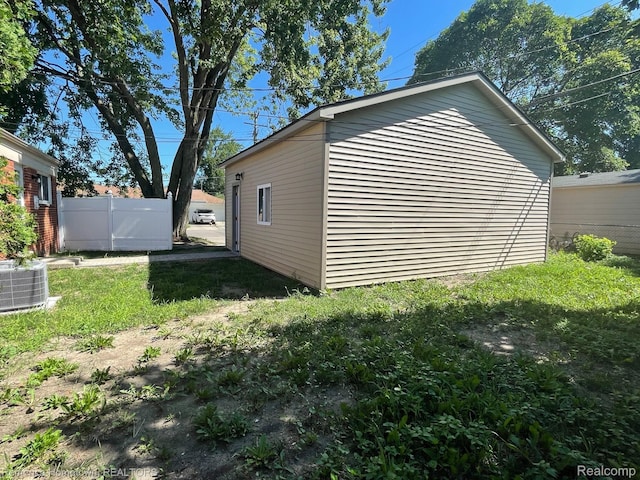 5948 Cambourne Rd, Livonia, MI 48127 - photo 30