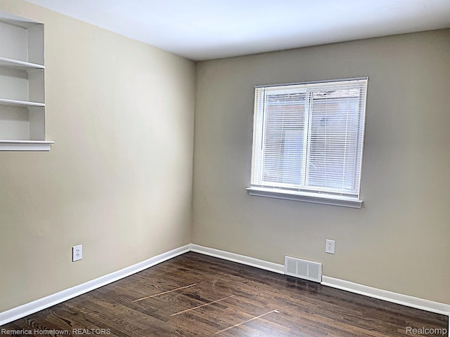 5948 Cambourne Rd, Livonia, MI 48127 - photo 16