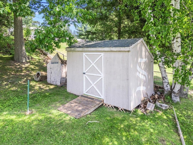 8225 Lakeview Dr, Hale, MI 48739 - photo 9