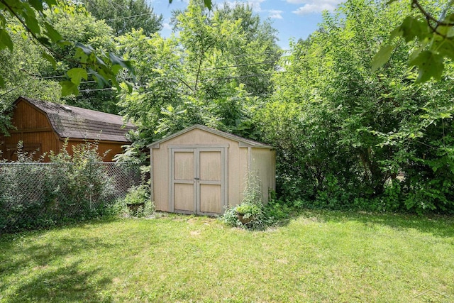 3813 Mckeith Dr, Midland, MI 48642 - photo 25