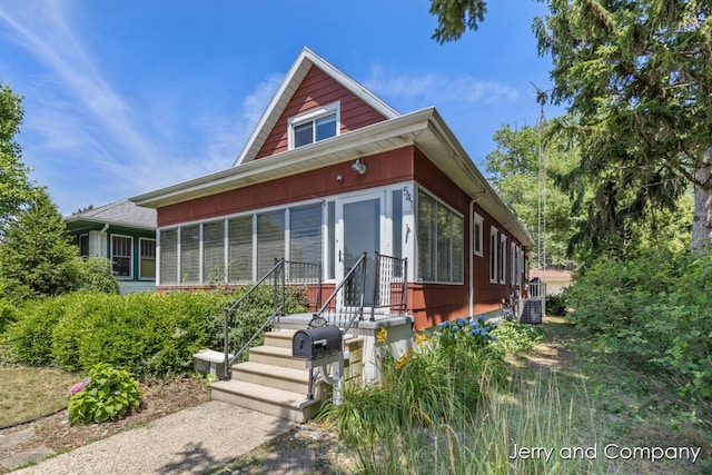 541 Howard Ave, Saint Joseph, MI 49085 - photo 3