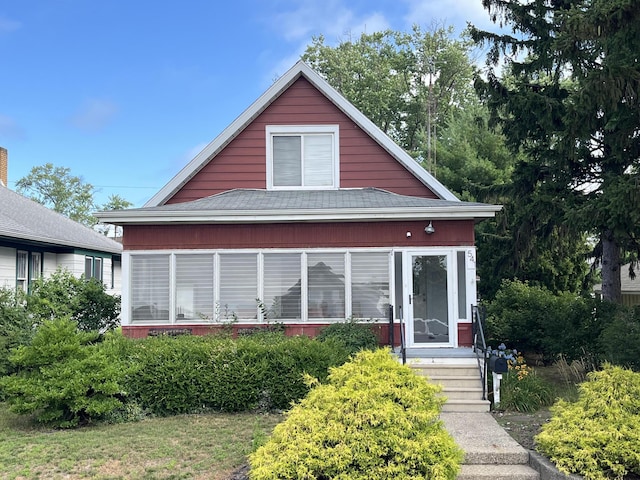 541 Howard Ave, Saint Joseph, MI 49085 - photo 1