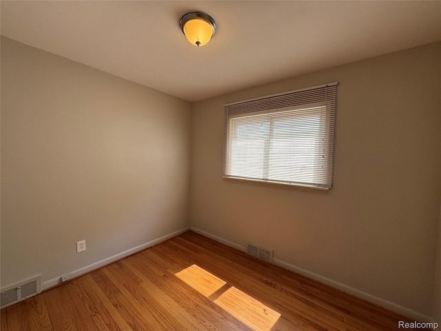 24933 Grove Ave, Eastpointe, MI 48021 - photo 16