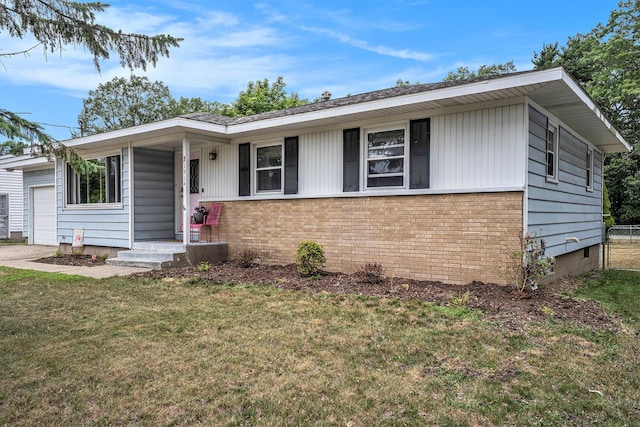 1914 Castle Ave, Norton Shores, MI 49441 - photo 3