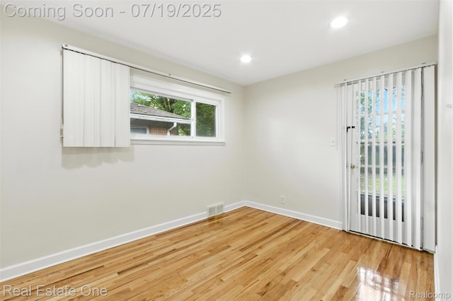 24130 Oneida St, Oak Park, MI 48237 - photo 13