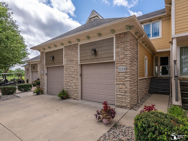 3134 Charme Harbor Dr, Monroe, MI 48162 - photo 1