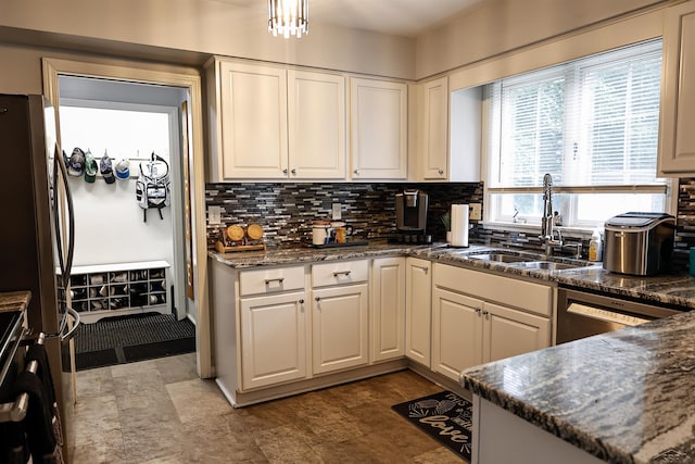 4855 N Arboretum Dr, Saginaw, MI 48638 - photo 9