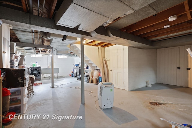 2411 Adams Blvd, Saginaw, MI 48602 - photo 41