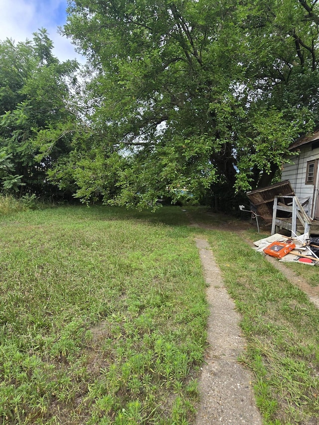 630 Pavone St, Benton Harbor, MI 49022 - photo 6