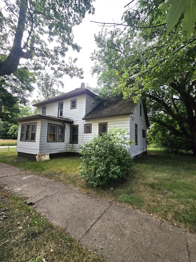 630 Pavone St, Benton Harbor, MI 49022 - photo 2