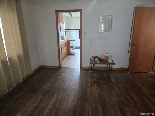 10346 Lakepointe St, Detroit, MI 48224 - photo 7