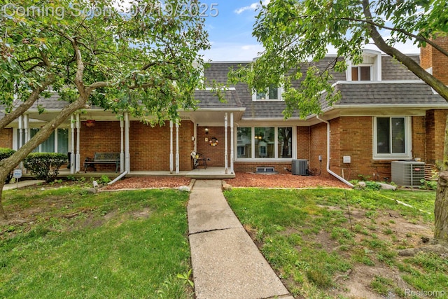 32604 Barclay Sq, Warren, MI 48093 - photo 1