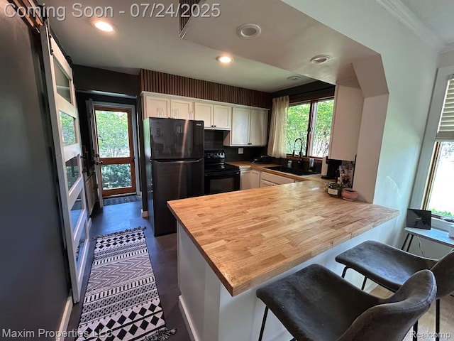 18031 Hamilton Rd, Detroit, MI 48203 - photo 9