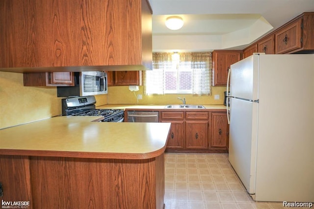 13325 Iowa Dr, Warren, MI 48088 - photo 10