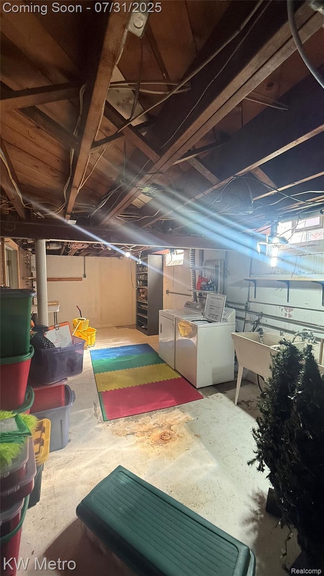 22948 Lingemann St, Saint Clair Shores, MI 48080 - photo 10