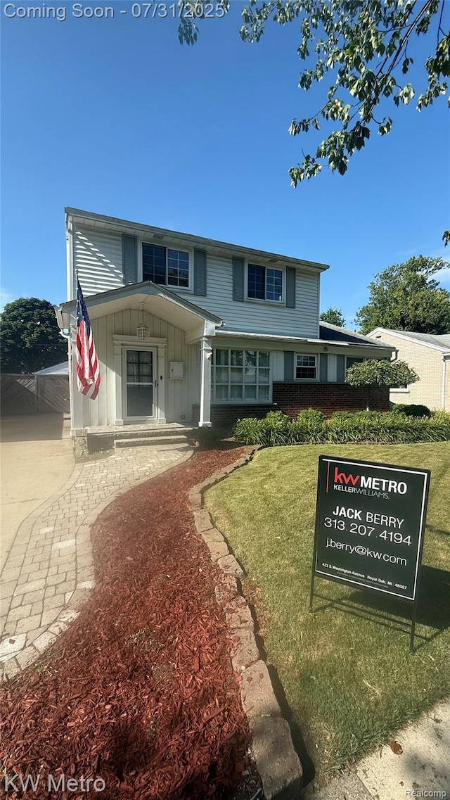 22948 Lingemann St, Saint Clair Shores, MI 48080 - photo 1