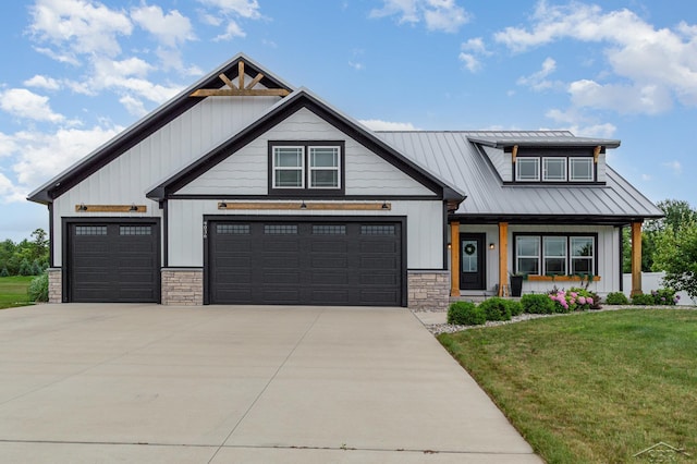 9036 Prairie View Ct, Freeland, MI 48623 - photo 1
