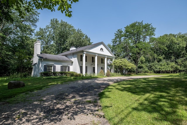 31677 Mountain View Rd, Franklin, MI 48025 - photo 1